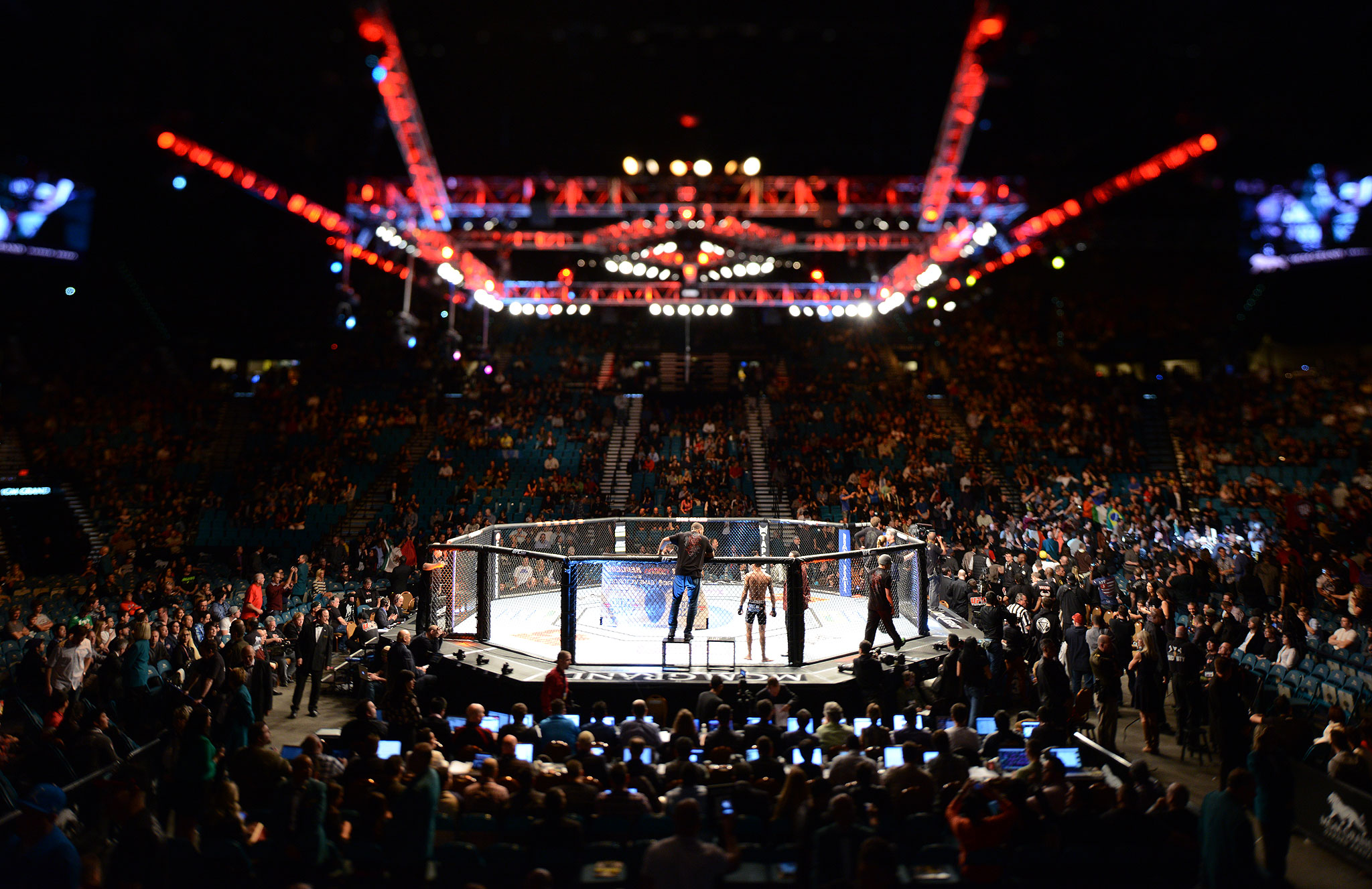 Find tickets to MMA matches & events